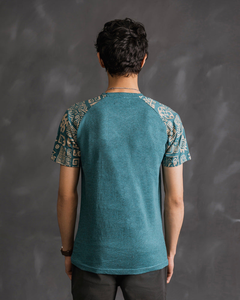 Raglan-Sleeve Ethnic Print T-Shirt